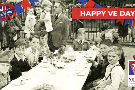 Arments Pie & Mash - VE Day 2020
