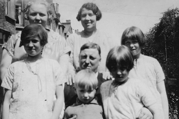 Arments Family - 1928